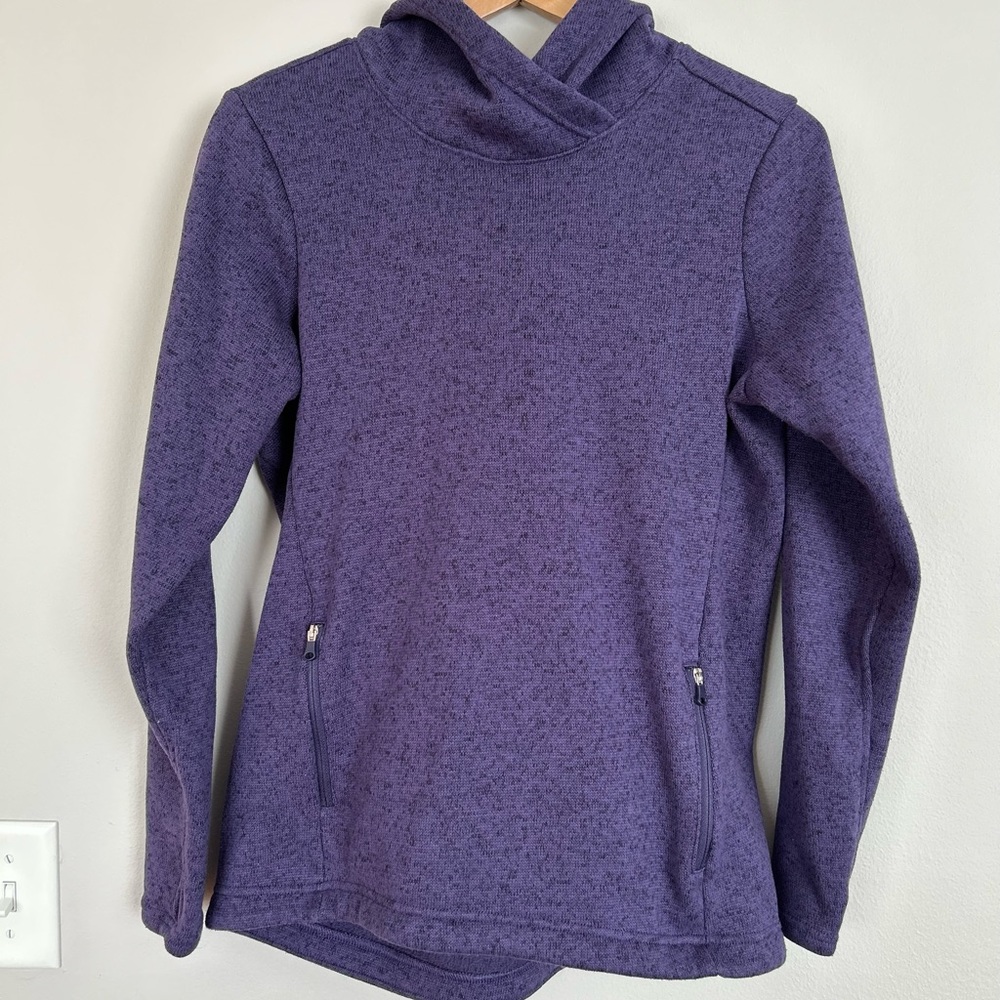 Old Navy fleece hoodie